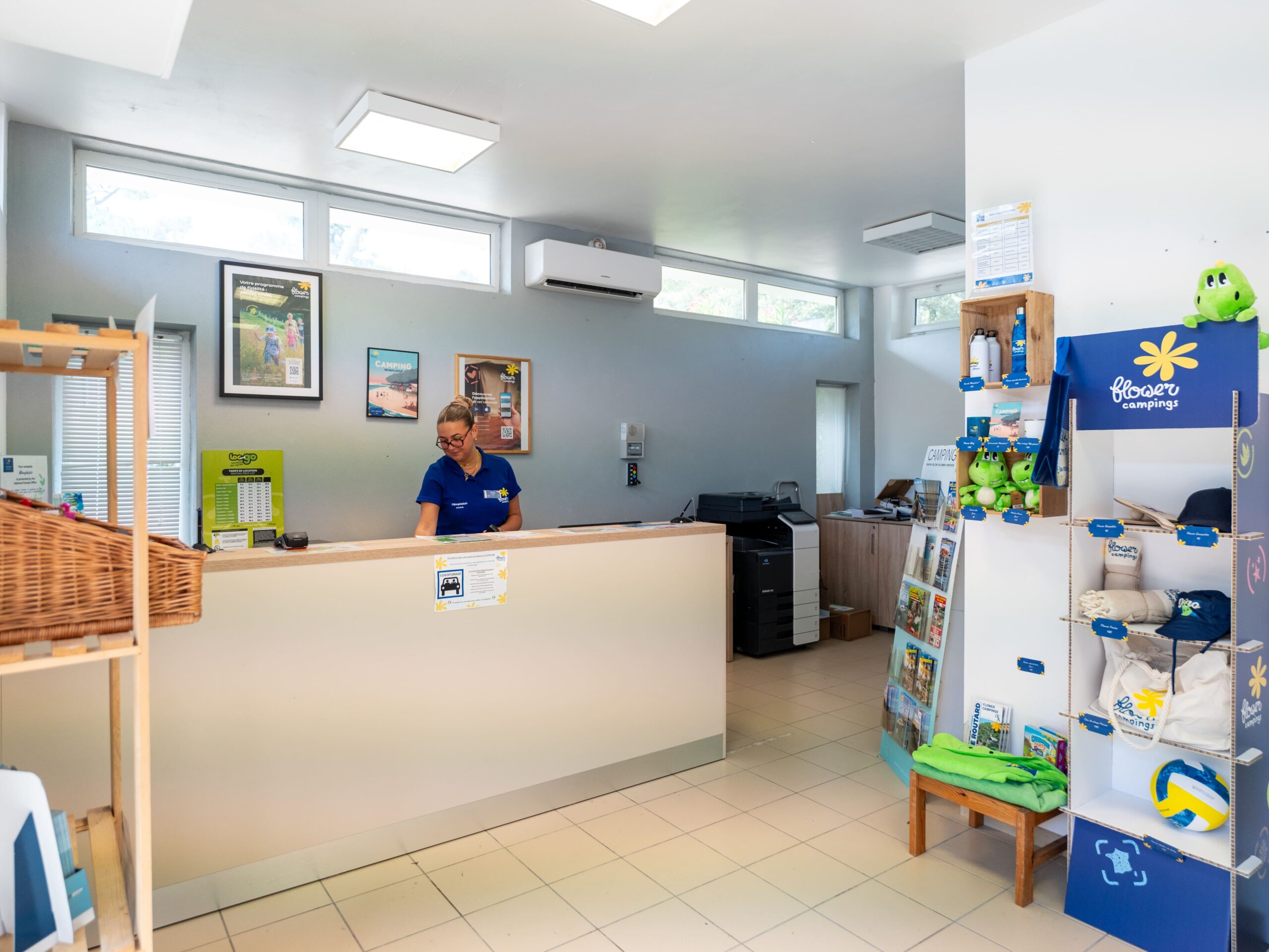 camping oléron monplaisir reception